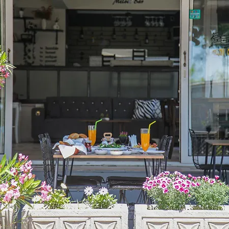 Ξενοδοχείο Melodi Butik Otel Αδραμύττιο