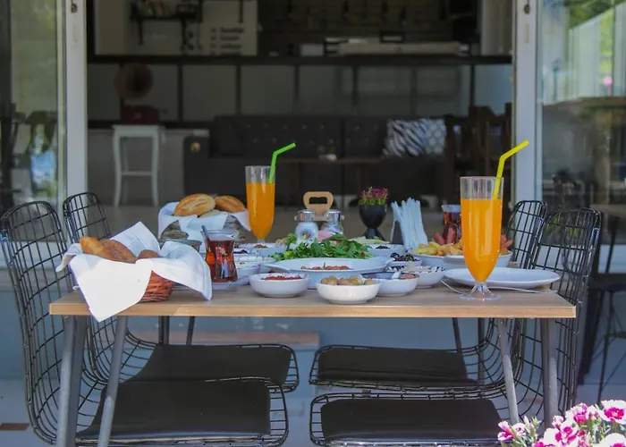 Melodi Butik * Edremit (Balikesir)